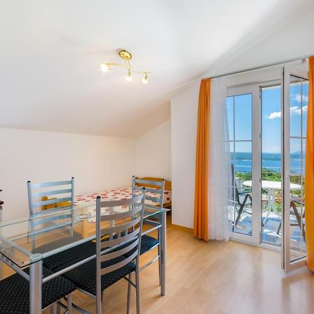 Seperac Apartamento Crikvenica Quarto foto