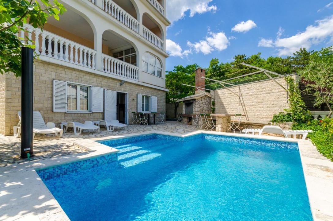 Seperac Apartamento Crikvenica Exterior foto
