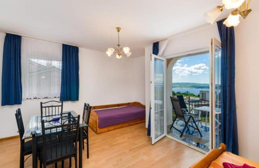 Seperac Apartamento Crikvenica Quarto foto